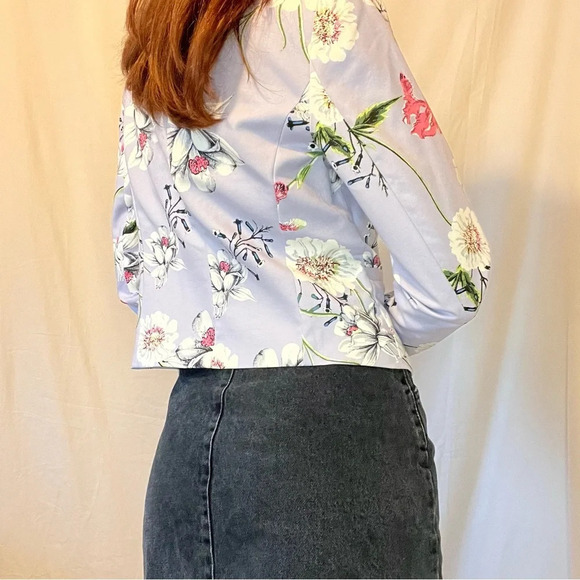 NWT Cropped Blazer - Picture 4 of 4